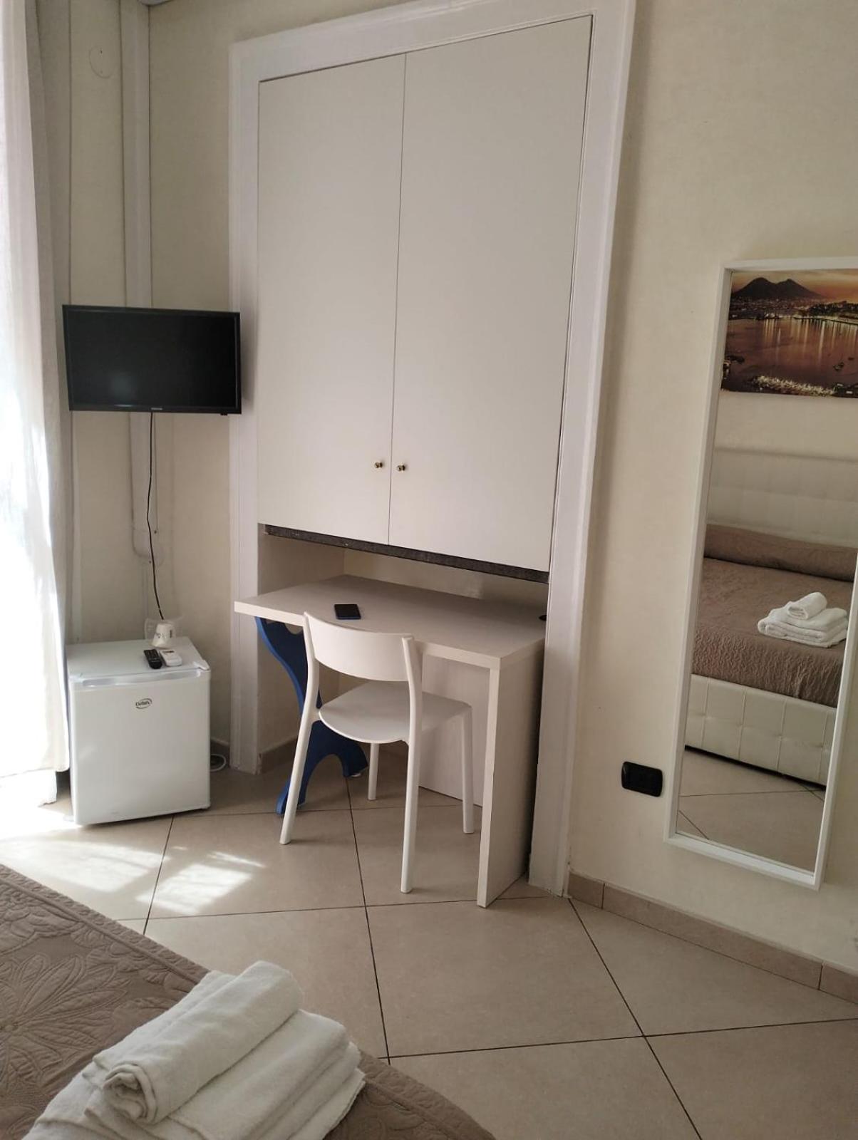 La Dolce Dimora Bed & Breakfast Naples Room photo